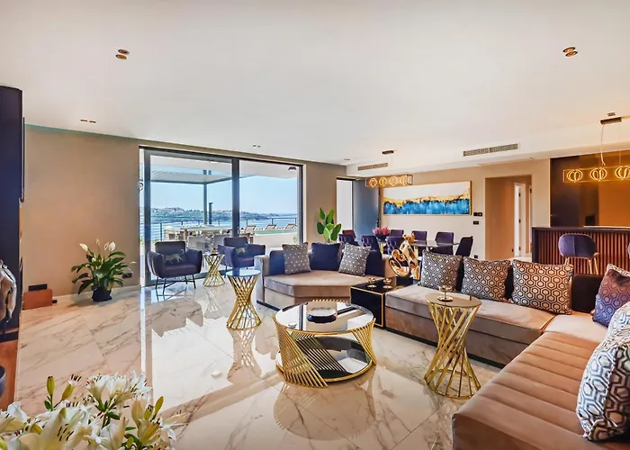 Luxury Divino